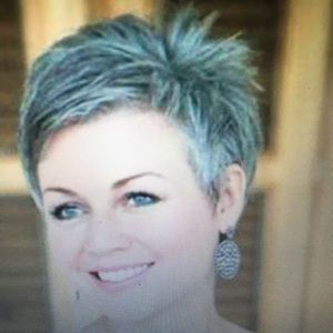 Meet your Posher, Ines